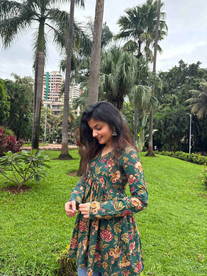 Saiyara - Peplum Short Kurti - Zeemi World 