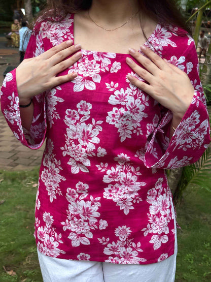 Maitri- floral print short kurti - Zeemi World 